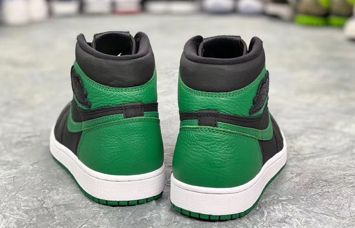 Nike Jordan 1 Pine Green 555088-030 04