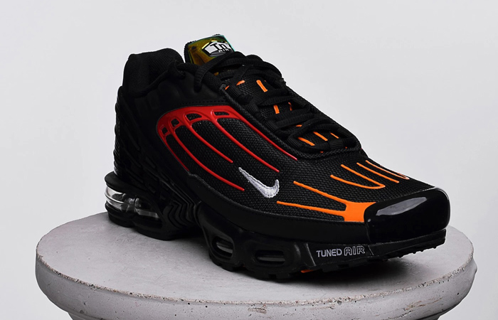 Nike Tuned 3 Black Orange CV1643-001 07