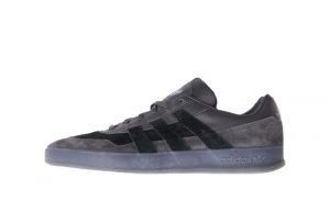 adidas Aloha Super Utility Black EG2784 01