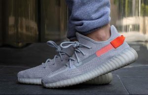 adidas Yeezy Boost 350 V2 Tail Light FX9017 on foot 01