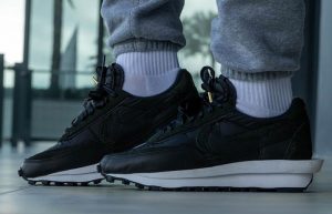 sacai Nike LDWaffle Core Black BV0073-002 on foot 01