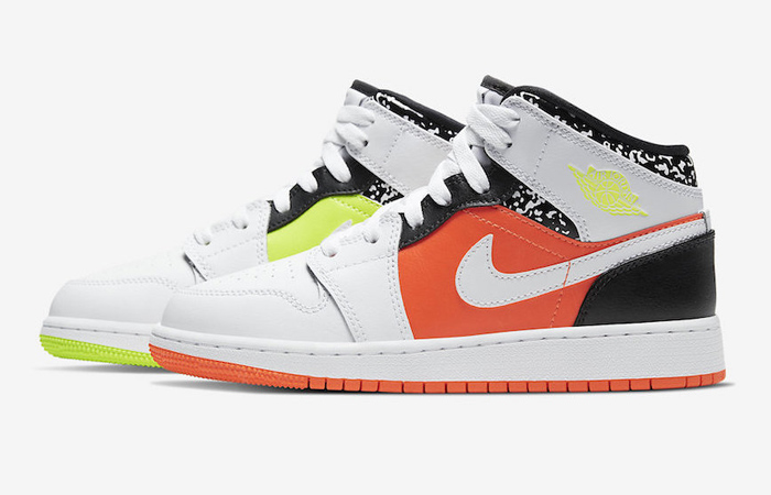 Air Jordan 1 Mid “Composition Notebook” Is Highly Appreciated For Spring