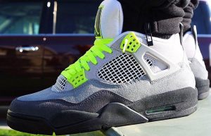 Nike Air Jordan 4 Retro LE Neon Grey CT5342-007 on foot 01