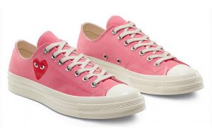Comme des Garcons Play Converse Chuck Taylor All Star 70 Low Pink 02