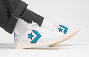 Converse Pro Leather Ox Blue White 167267C on foot 02