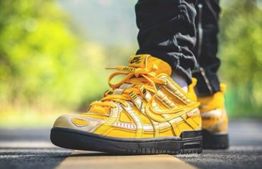 nike off white rubber dunk yellow