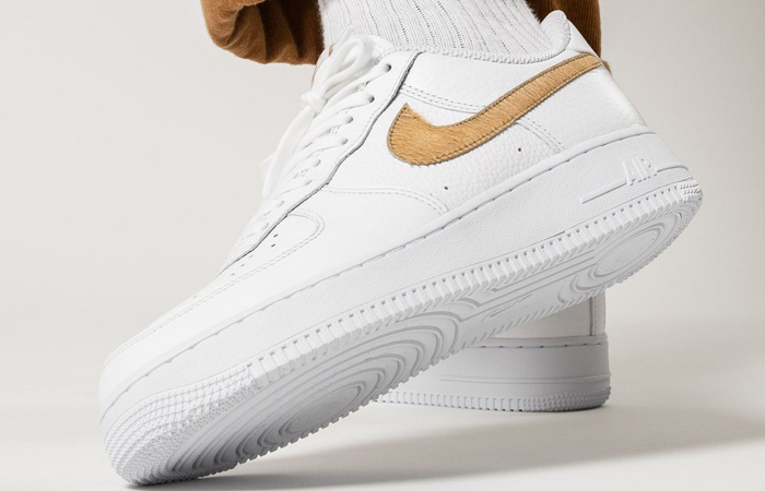 Nike Air Force 1 LV8 White Nut Brown CW7567-101 on foot 02