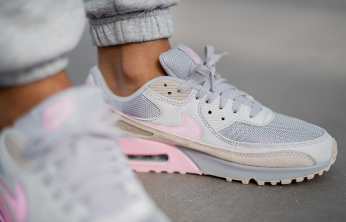 Nike Air Max 90 Wolf Grey Pink CW7483-001 on foot 02