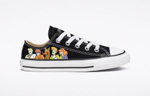 Scooby-Doo Converse Chuck Taylor Little Kids All Star Low Top Black 369080C 02