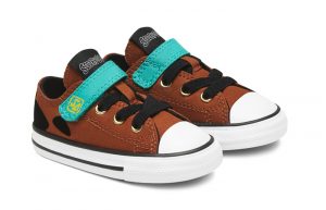 Scooby-Doo Converse Toddler Easy On Chuck Taylor All Star Brown 769081C 02