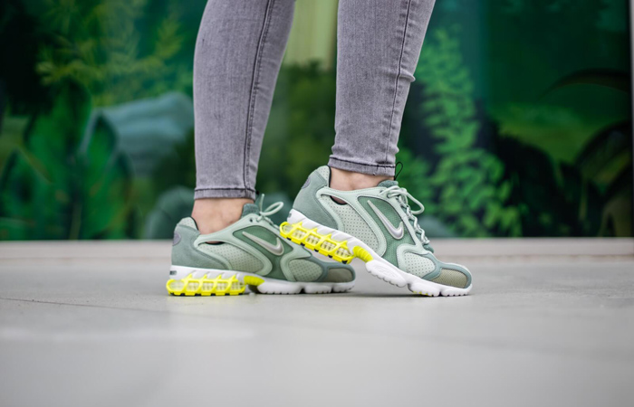 Nike Air Zoom Spiridon Cage 2 Pistachio Frost CW5376-301 on foot 01