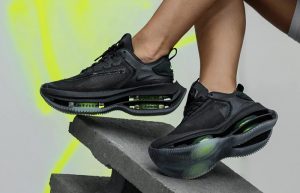 Nike Womens Zoom Double Stacked Black Volt CI0804-001 on foot 03