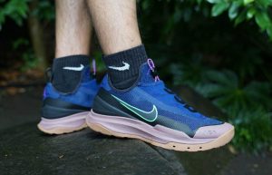 Nike ACG Zoom Air AO Blue Void CT2898-401 on foot 01