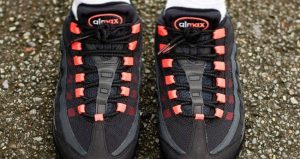 Nike Air Max 95 Anthracite Red Colour