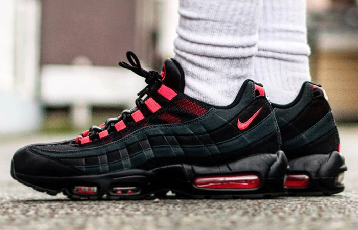 The Nike Air Max 95 Features “Anthracite Red” Colour!