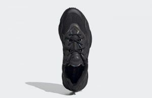 adidas Ozweego Black Metallic FV9653 04