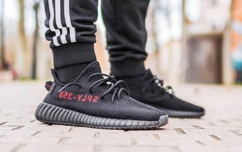 Virkelig Gemme Konvention adidas Yeezy Boost 350 V2 "Bred" Is Returning With Full Family Sizing This  Year!! - Fastsole