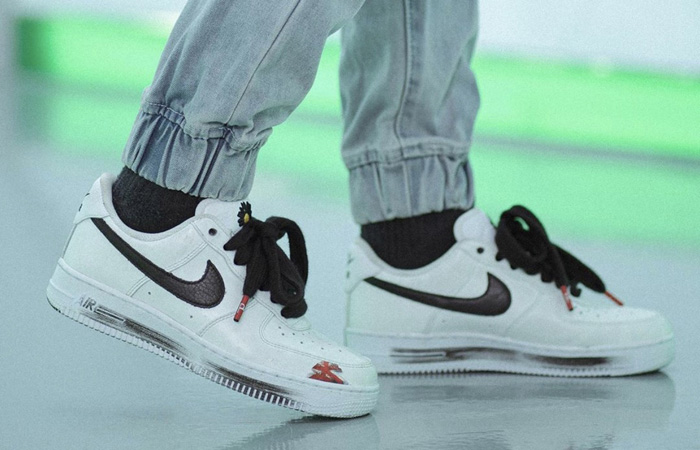 On Foot Look At The PEACEMINUSONE Nike Air Force 1 "Para-Noise Part 2"