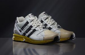 adidas ZX 8000 Superstar Stone White FW6092 on foot 02