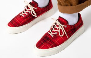 Converse Skidgrip OX Twisted Plaid Red 169219C on foot 01