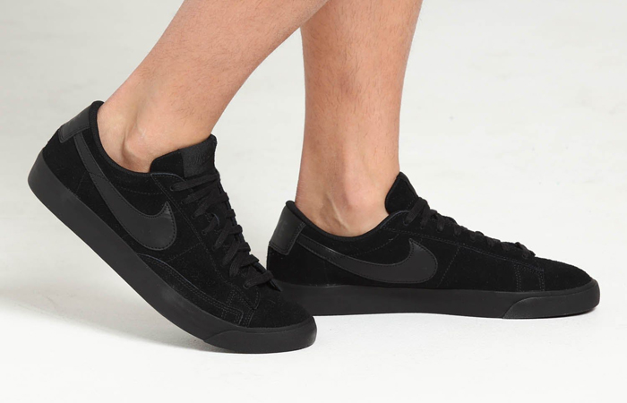 Nike Blazer Low LE Core Black AQ3597-001 on foot 02