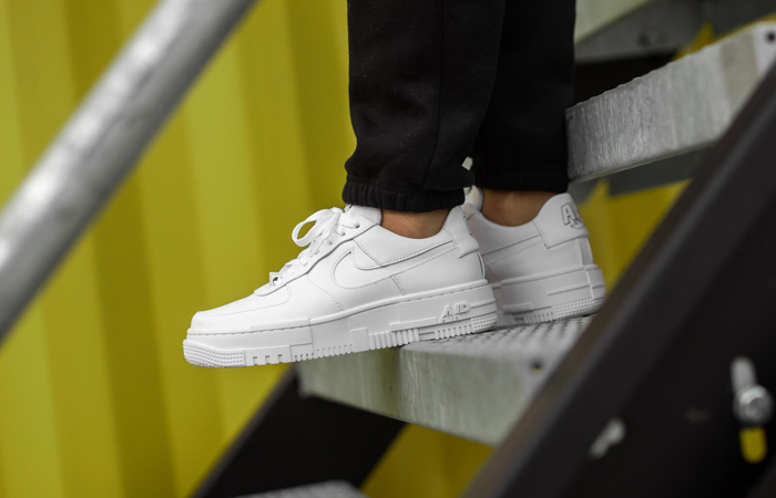 Nike Womens Air Force 1 Pixel White CK6649-100 on foot 01