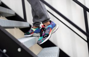 New Balance Grey Teal M920MM on foot 01