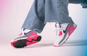Nike Air Max 90 III Laser Pink Concord CT1887-100 on foot 01