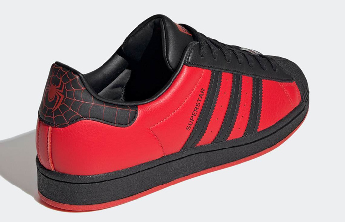adidas trainers red and black