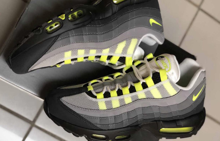 Nike Air Max 95 OG Neon Yellow Light Graphite CT1689-001 - Fastsole