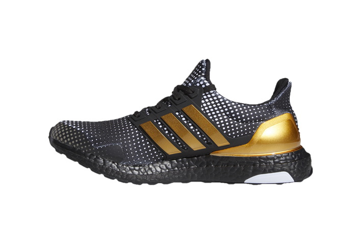 Patrick Mahomes adidas Ultra Boost DNA Black Gold H02868 01