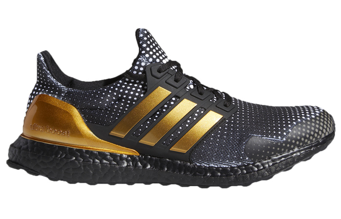 Patrick Mahomes adidas Ultra Boost DNA Black Gold H02868 02