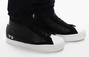 adidas Y-3 Yohji Pro Black Core White H02576 on foot 01