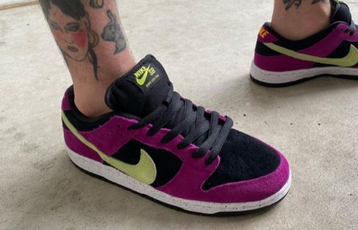 Nike Dunk Low Red Plum Citron BQ6817-501 on foot 01