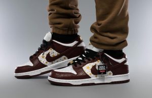 Supreme Nike Dunk Low Stars Barkroot Brown White DH3228-103 on foot 01