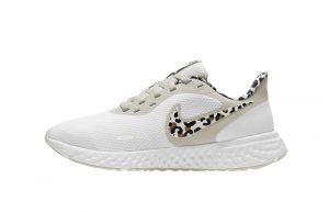 Nike Revolution 5 White Light Bone Womens DA3083-110 01
