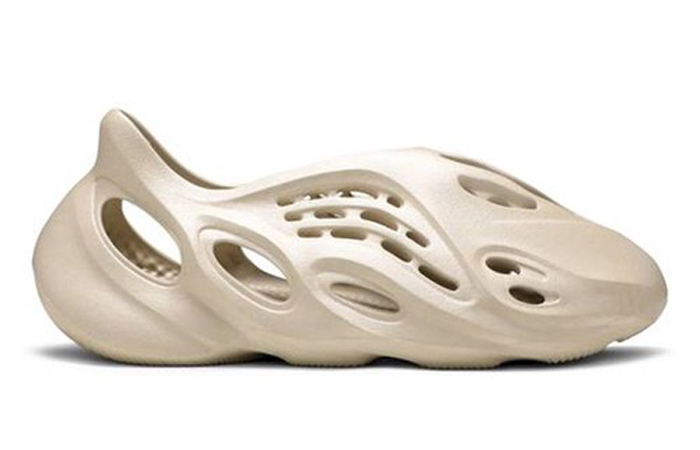 adidas Yeezy Foam Runner Sand FY4567 04