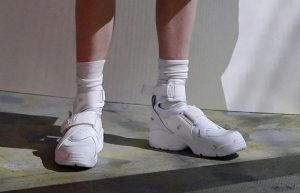 Comme Des Garcons Nike Air Carnivore White DH0199-100 on foot 02