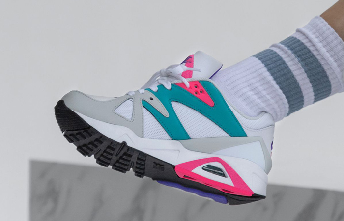 Nike Air Structure Triax 91 White Teal Pink CZ1529-100 on foot 03