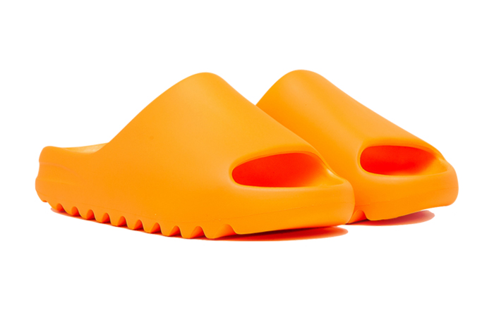 adidas Yeezy Slide Enflame Orange GZ0953 front corner