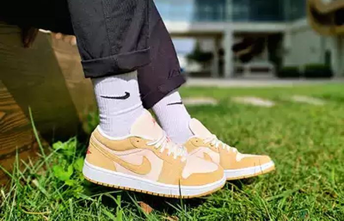 Air Jordan 1 Low Corduroy Suede Womens DH7820-700 - Where To Buy - Fastsole