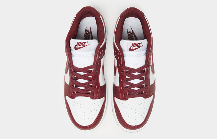 Nike Dunk Low Team Red middle