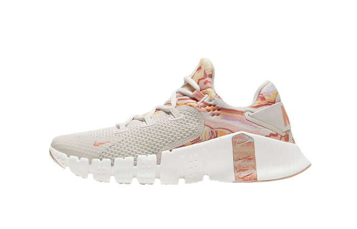 Nike Free Metcon 4 Desert Sand Womens DJ3075-064 01