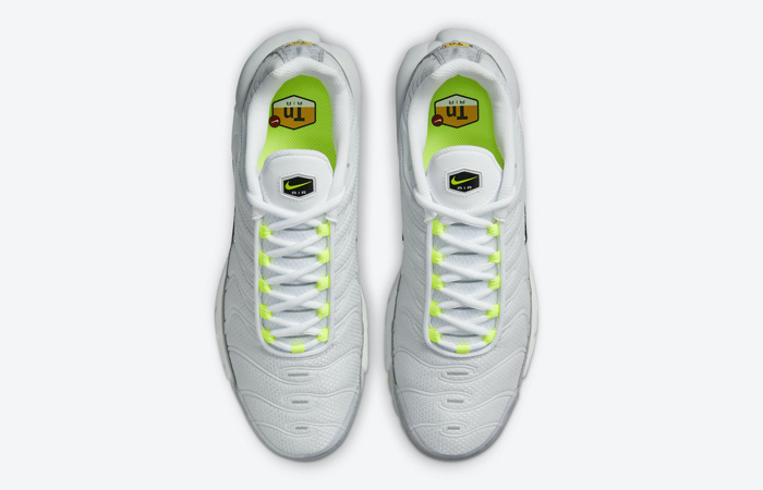 Nike TN Air Max Plus Reflective Logo Grey DB0682-002 04