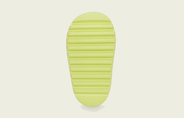 adidas Yeezy Slide Glow Green Toddler GX6140 down