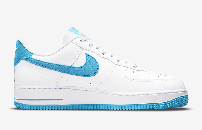 Nike Air Force 1 07 Space Jam White Light Blue right