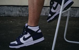 Nike Dunk High Midnight White Navy Release DD1399-104 on foot 04