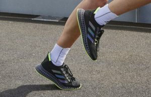 adidas 4DFWD Core Black Carbon Q46446 onfoot 04