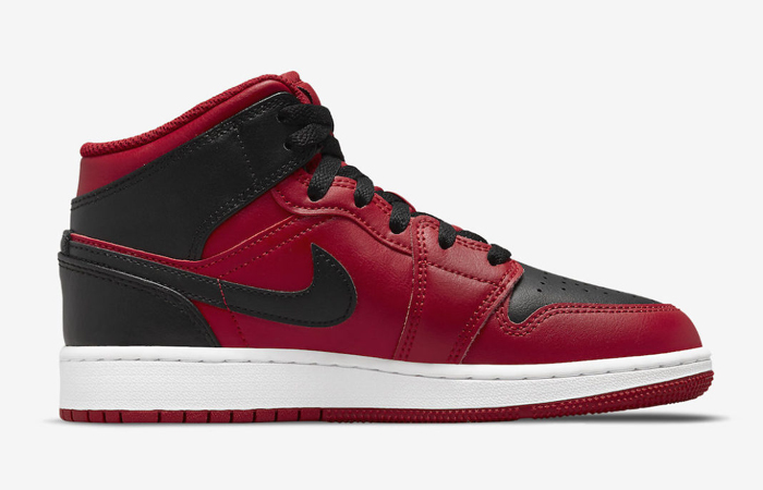Air Jordan 1 Mid Reverse Bred 554724-660 - Where To Buy - Fastsole