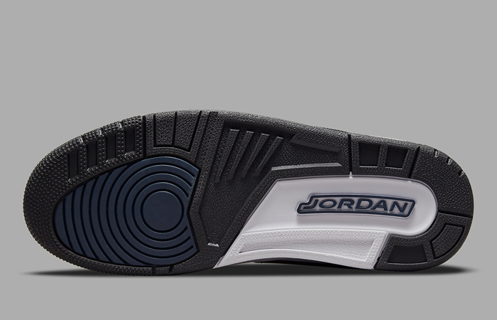Air Jordan Legacy 312 Black White DO7441-401 down
